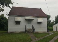  Oakmont St