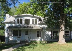  E Jordan St