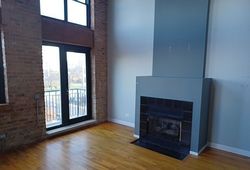  E 26th St Apt 408