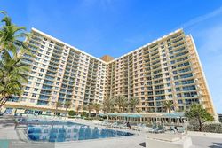  S Ocean Dr Apt 616