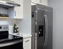  Ne 195th St Apt 211