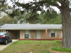  Pineview Dr