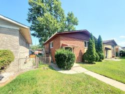  S Saginaw Ave