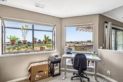  Gary Dr Apt 310