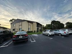 Pine Ridge Cir Apt B-