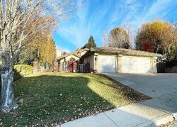  Country View Dr