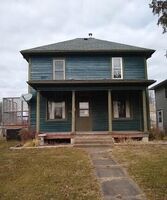  Hickory St