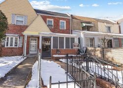 34th Pl Ne