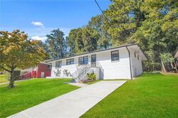 Valleyview Dr