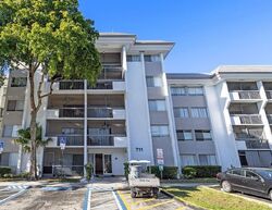  N Pine Island Rd Apt 