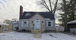  1/2 N Brinton Ave