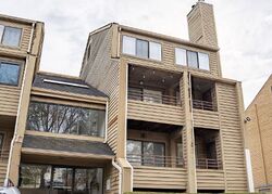  Jones View Dr Apt 3a