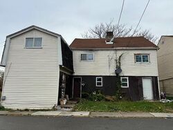 Fairview Ave # 205