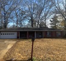 Wooddell Dr