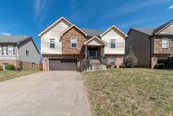 Franklin Meadows Way