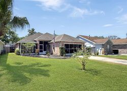  Saint Andrews Dr
