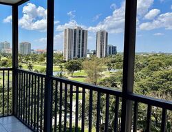  N Country Club Dr Apt