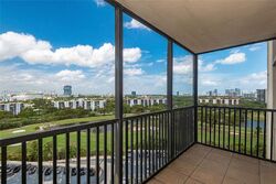  W Country Club Dr Apt