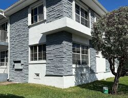  97th St Apt 1a