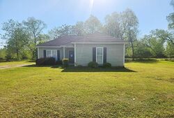 Askew Dr Ne, Dawson - GA