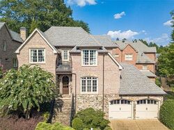  Buckhead Valley Ln Ne