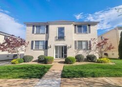  Chardin Pl Apt 4