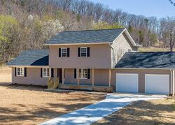  Walker Cir