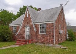  Bristol Ave