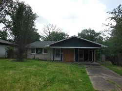 Huntington Ln, Shreveport - LA