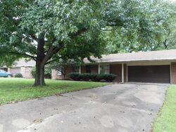  Sherwood Dr