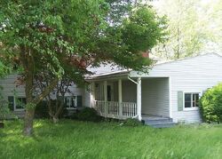  Laurel Dr