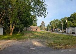  Railroad Ave