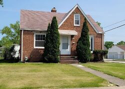  Grovewood Ave
