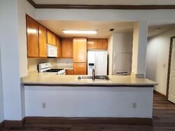  Laguna Oaks Dr Unit 6