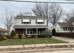  E 290th St
