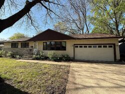  Burr Oak Dr