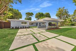 Coral Gardens Dr