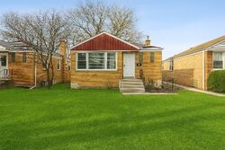  Grey Ave