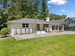  Cottonwood Dr