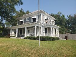 W Jackson St, Hugo - OK