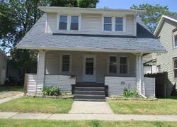  Elmwood St