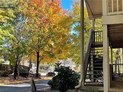 Brockett Pl