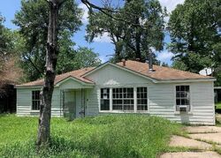  White Oak Dr