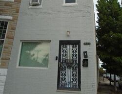  E Fayette St