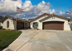 Gene Autry Cir
