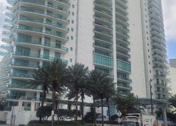 Brickell Bay Dr Apt 2