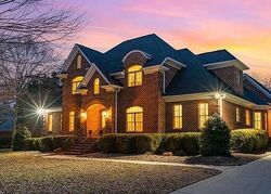  Windwood Cir