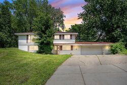  Shirley Dr