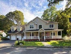  Bellecrest Ave