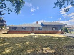 Booth Rd, Klamath Falls - OR